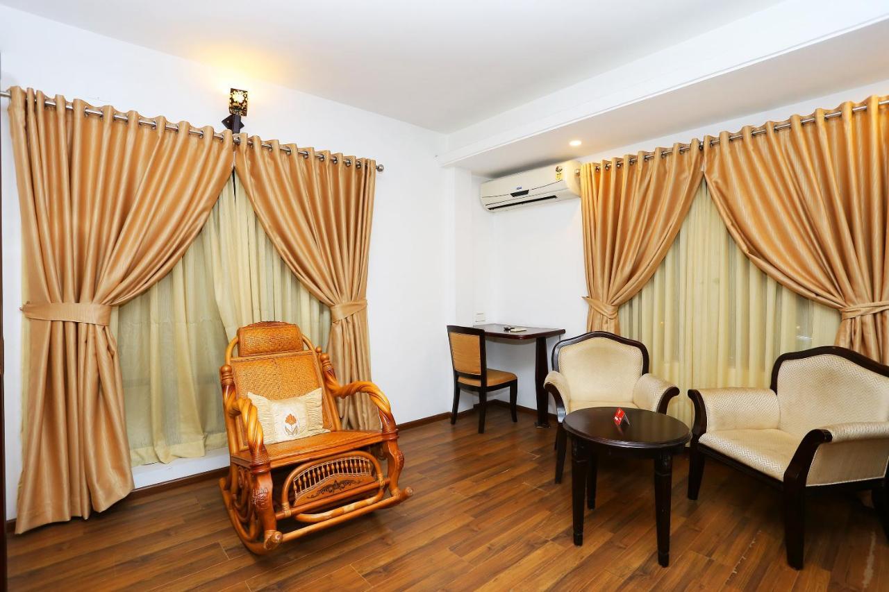 Capital O 37763 Bright Heritage Kochi Extérieur photo