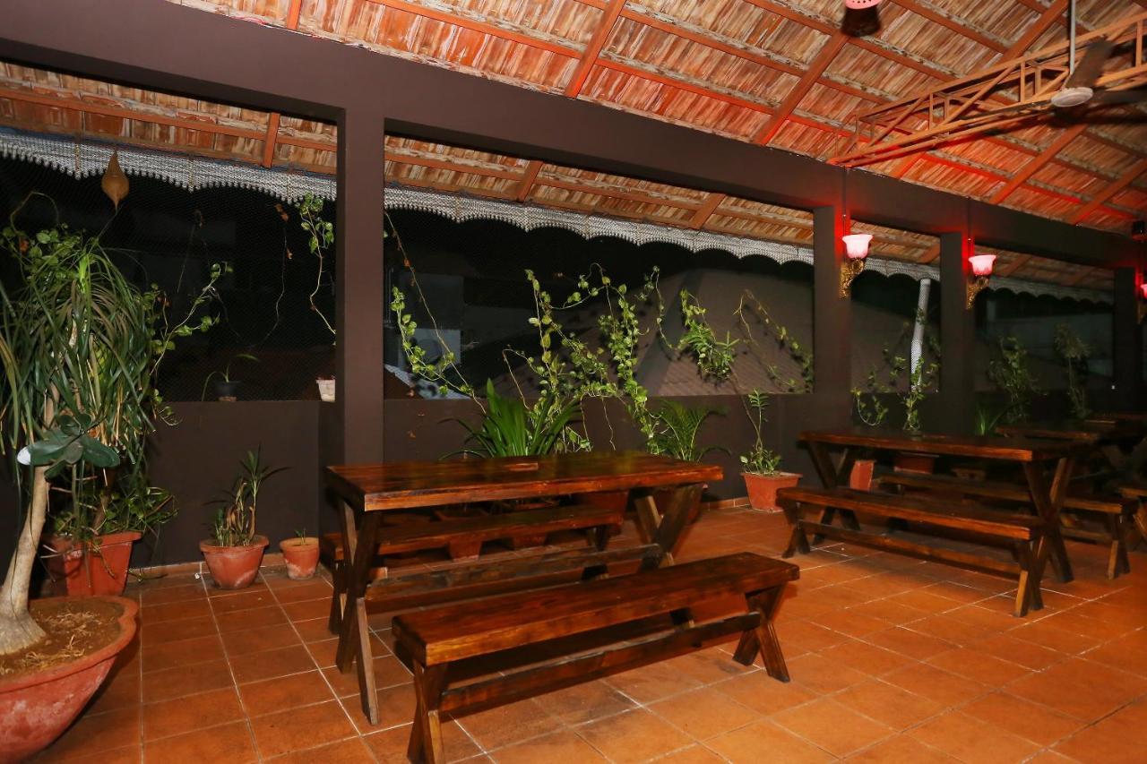 Capital O 37763 Bright Heritage Kochi Extérieur photo
